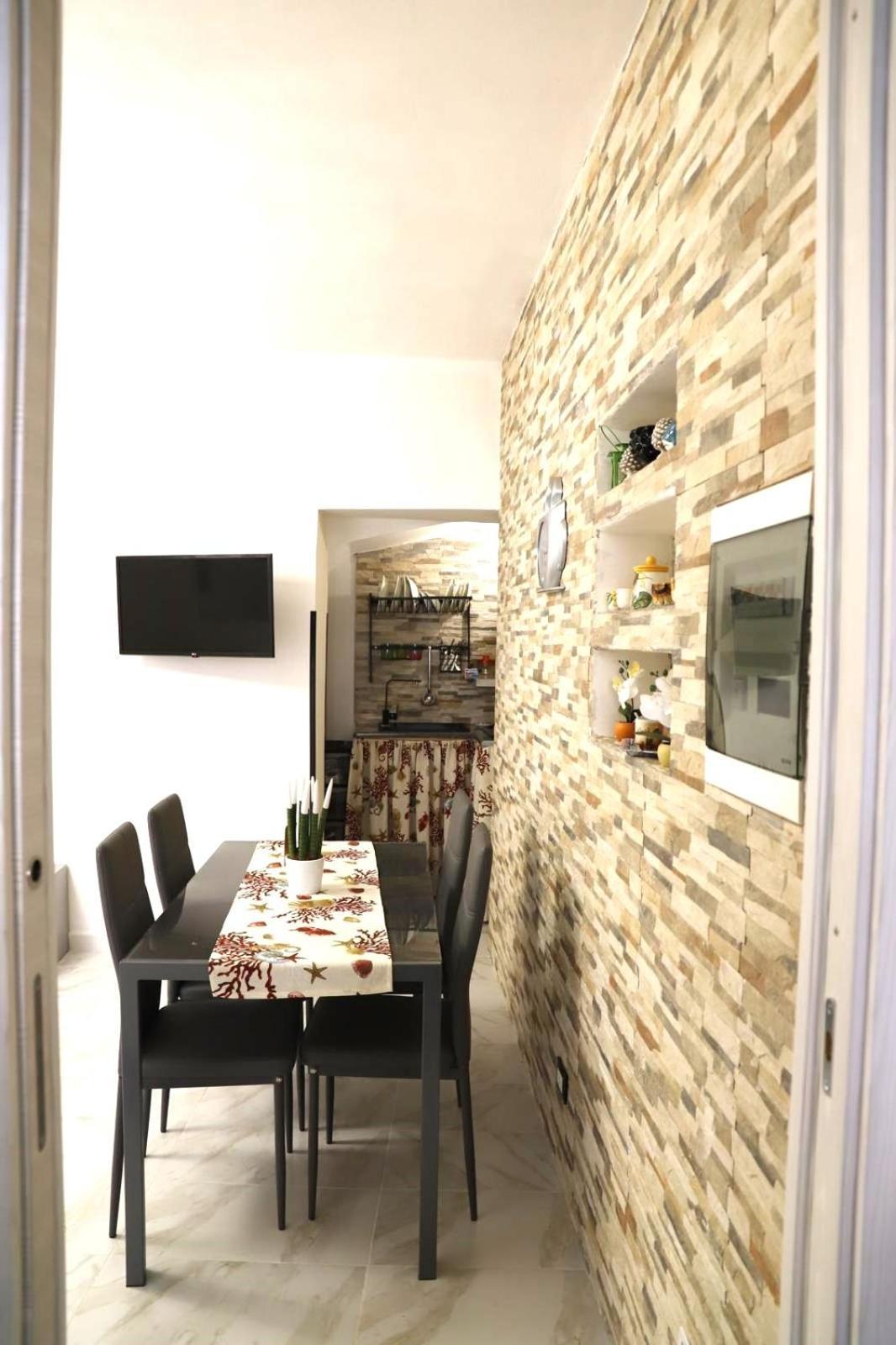 פלרמו Lo Scarrozzo Room מראה חיצוני תמונה